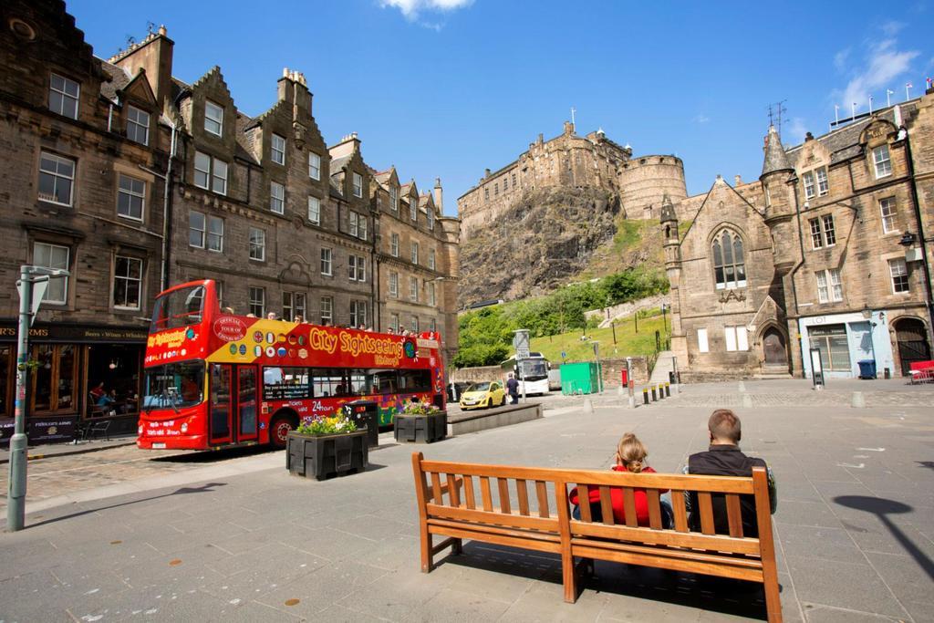 Appartamento Old Town View - Picture Perfect! Edimburgo Esterno foto