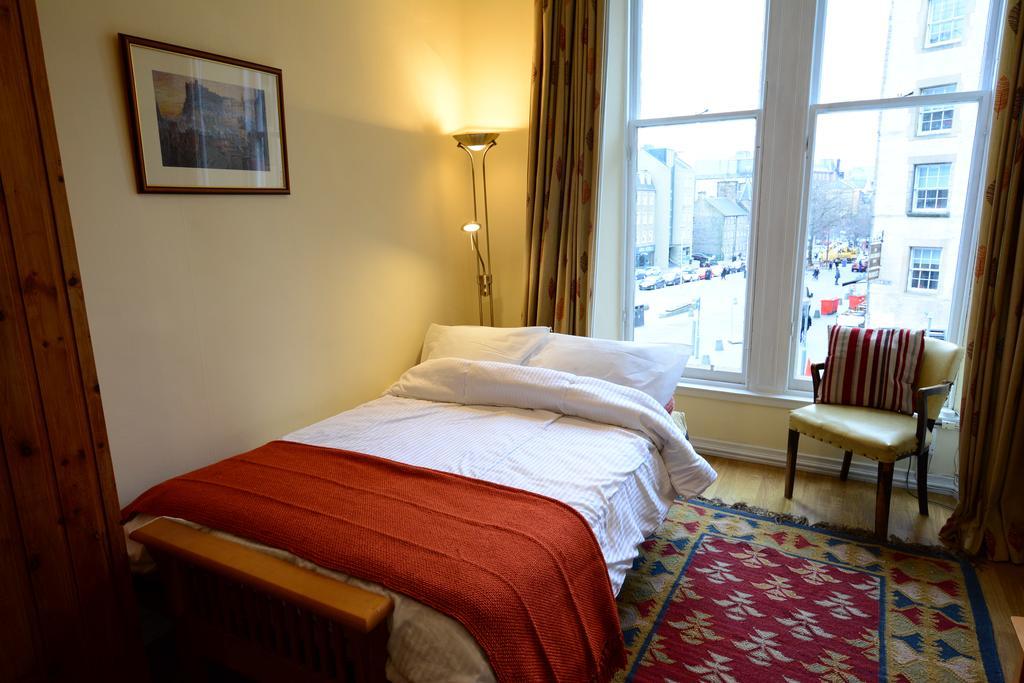 Appartamento Old Town View - Picture Perfect! Edimburgo Esterno foto